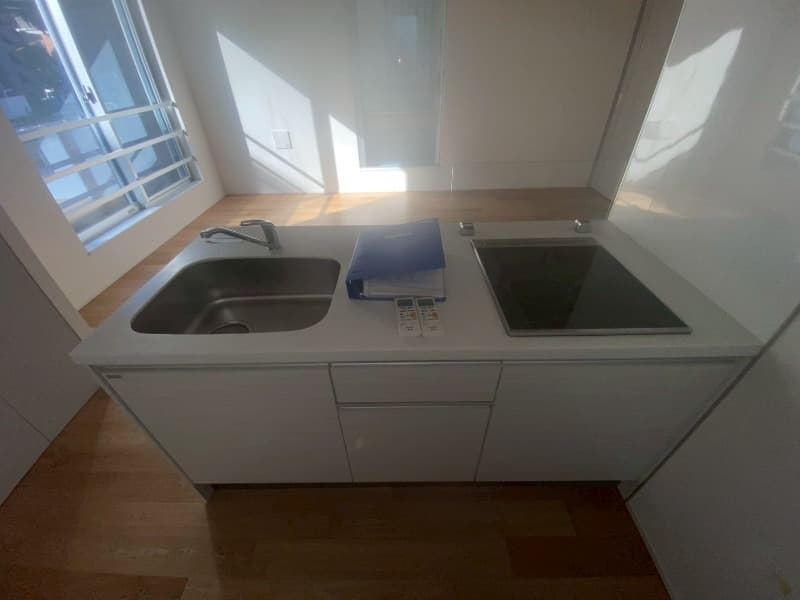 Room image 12