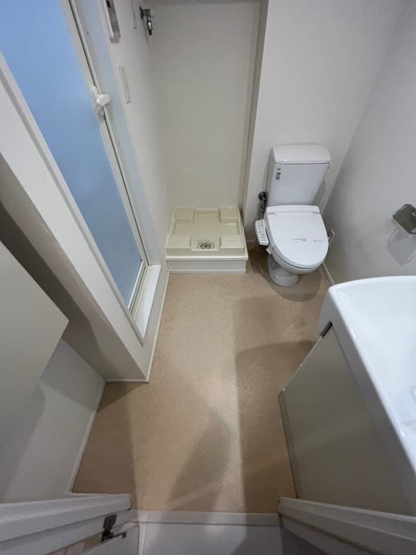Room image 15