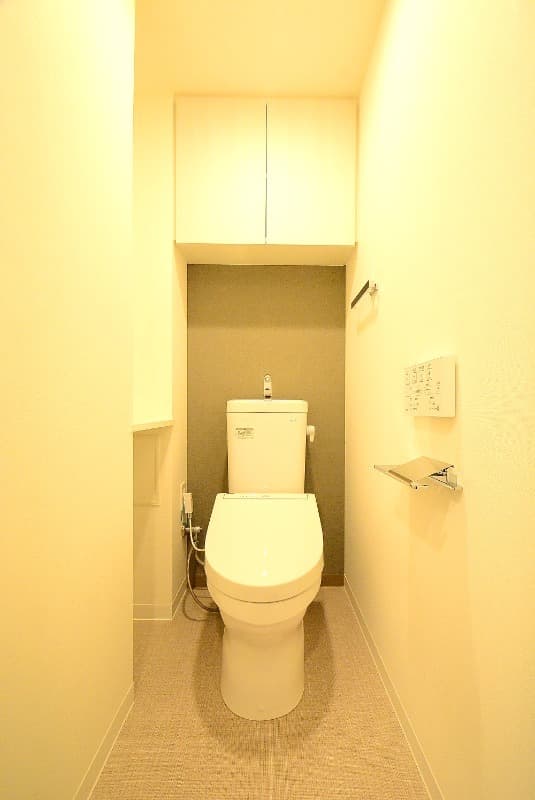 Room image 9