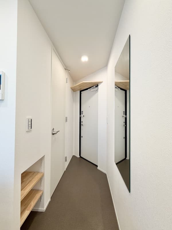 Room image 11