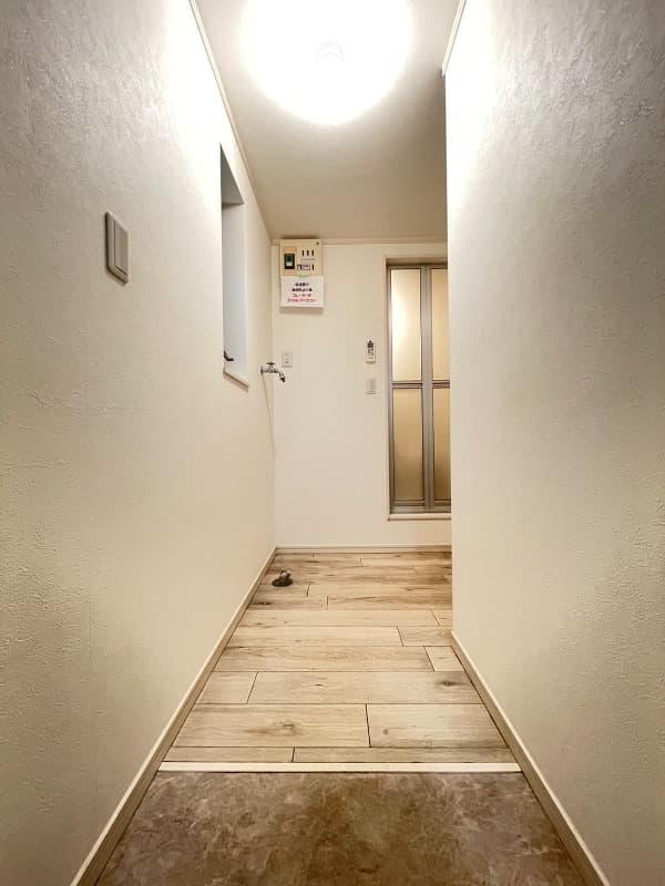 Room image 9