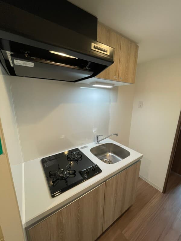 Room image 12