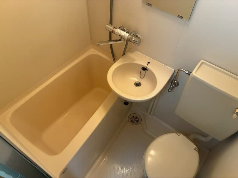 Room image 10