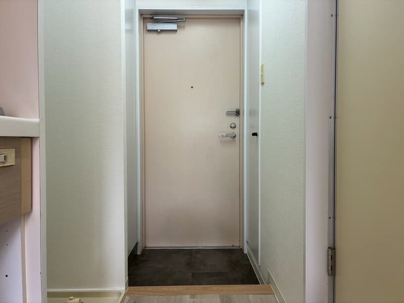 Room image 11