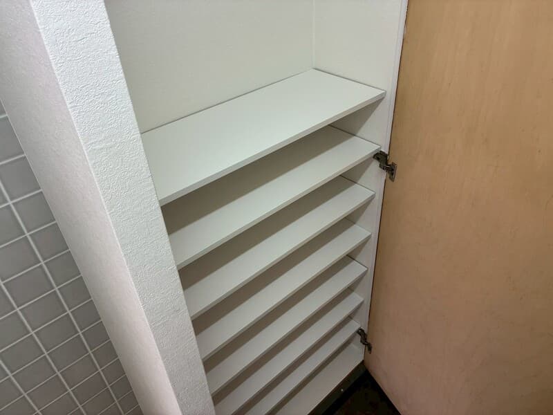 Room image 8