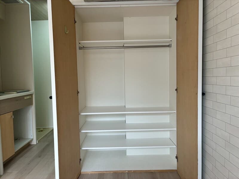 Room image 9