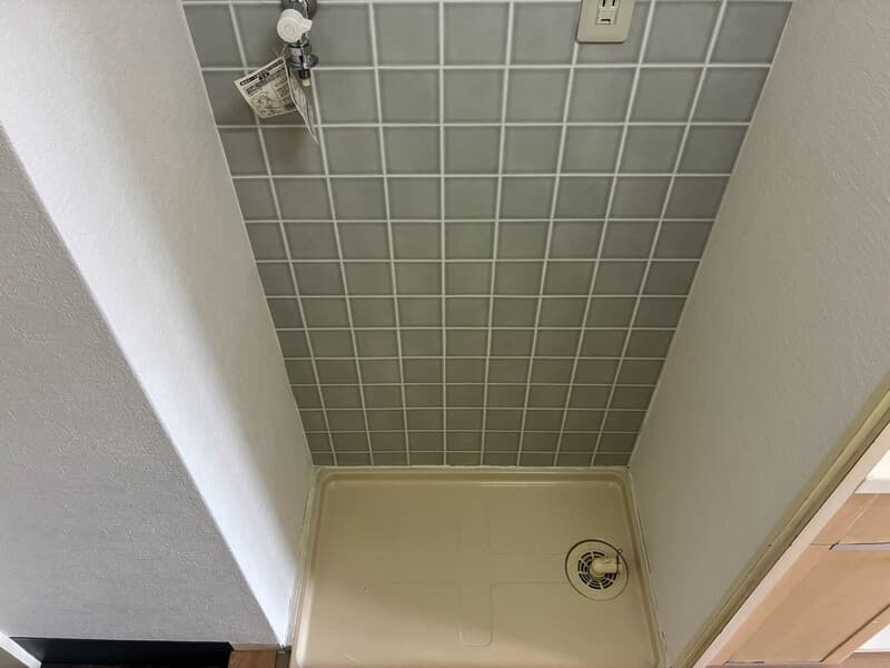 Room image 12