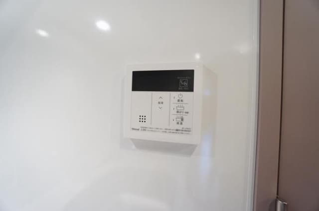 Room image 14