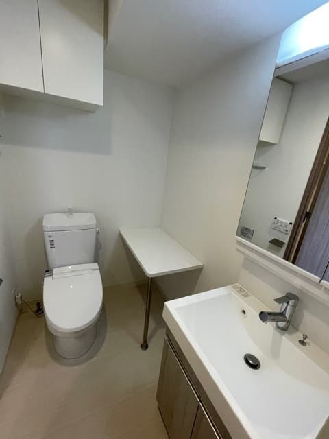 Room image 10