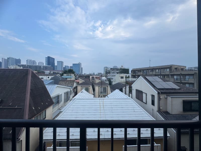 Room image 10