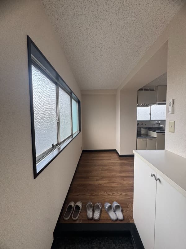 Room image 13