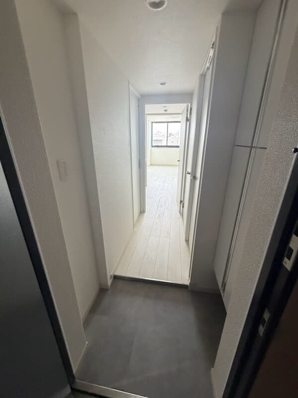 Room image 13