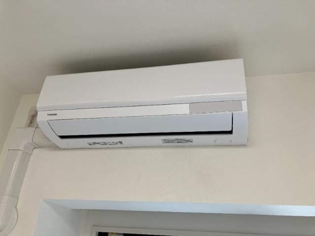 Room image 11