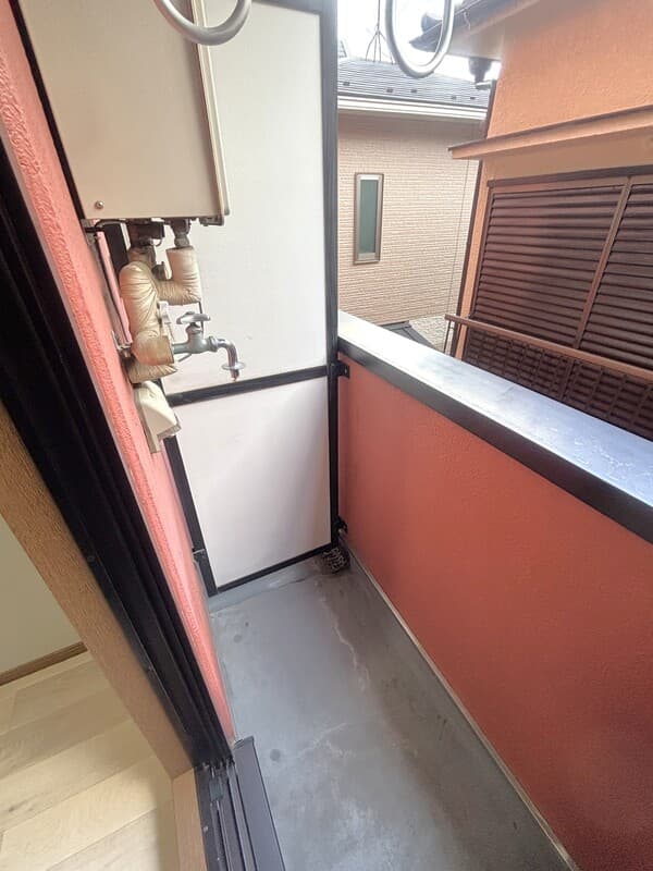Room image 13
