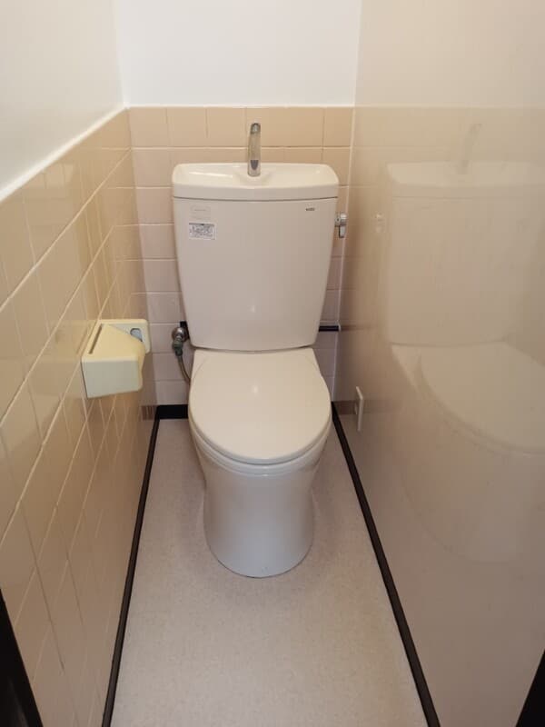 Room image 12