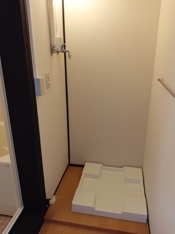 Room image 13