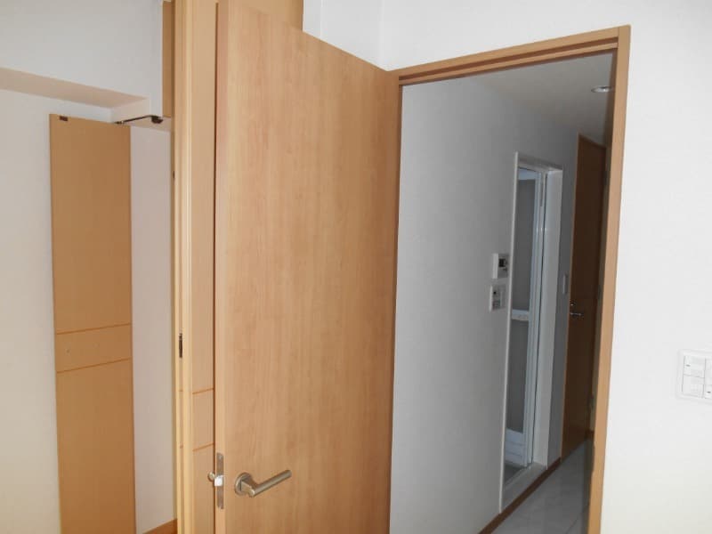 Room image 9