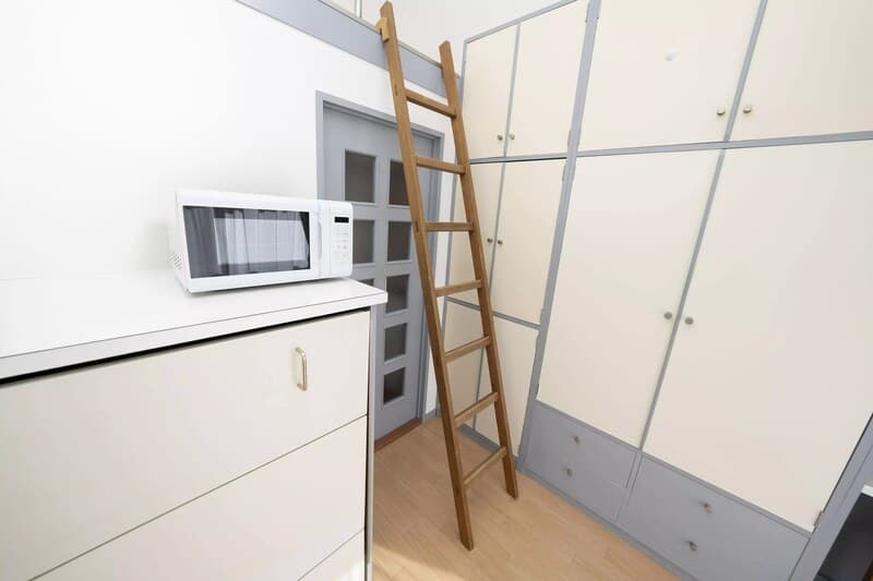 Room image 12