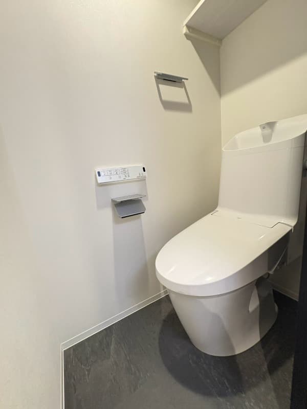 Room image 9