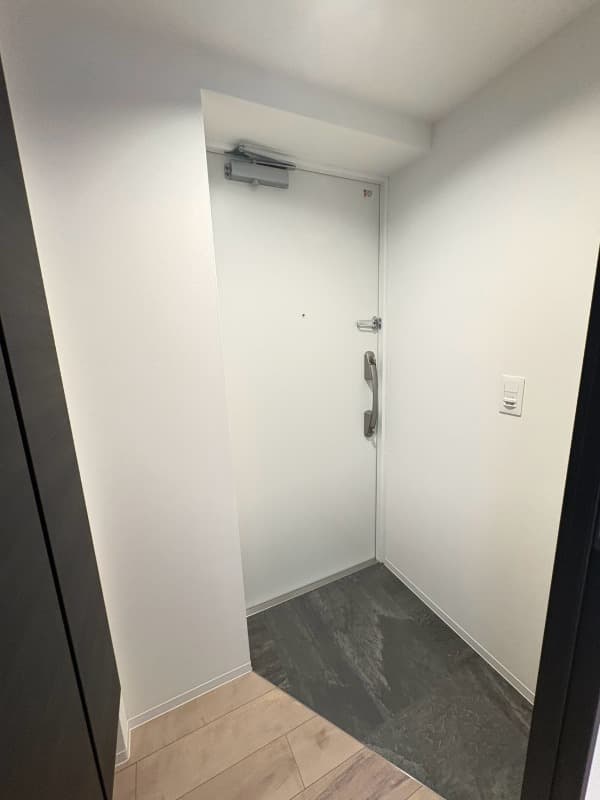 Room image 11
