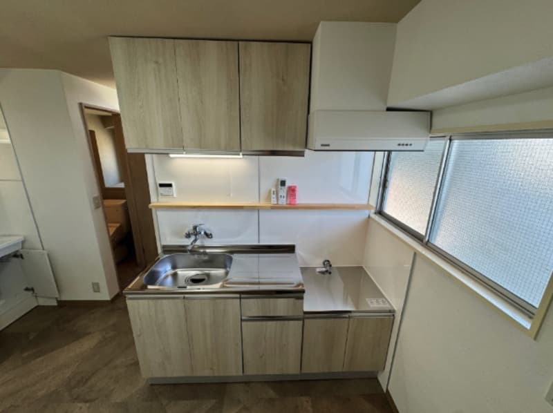 Room image 11