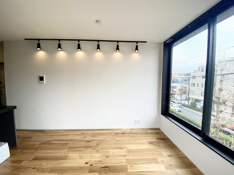 Room image 12