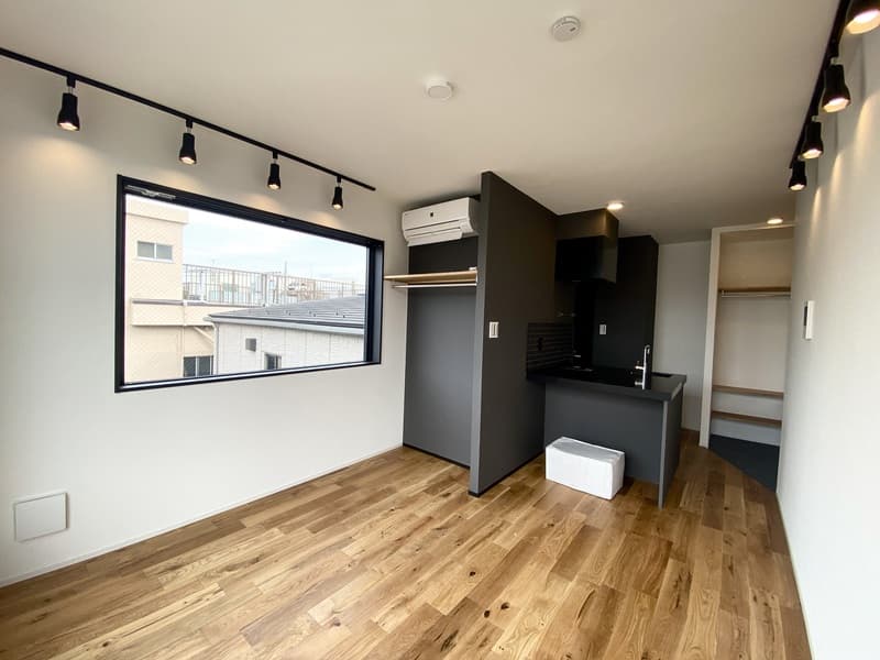 Room image 9