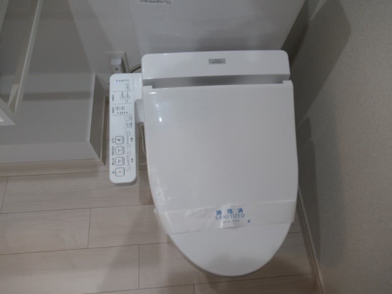 Room image 16