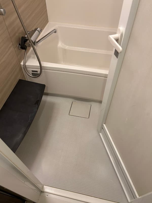 Room image 16