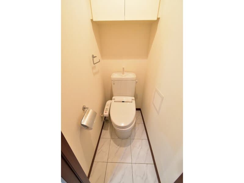 Room image 12