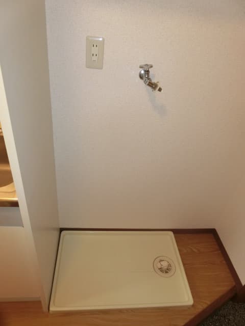 Room image 9