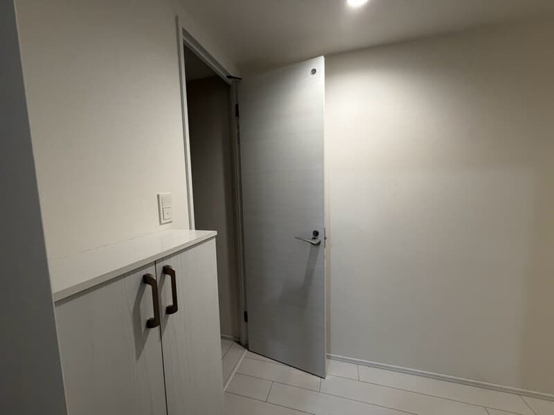 Room image 14