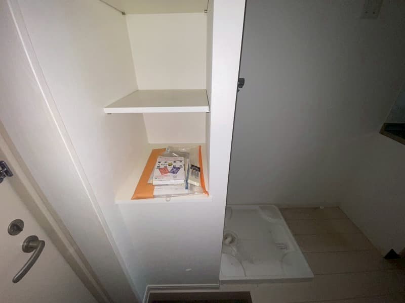 Room image 16