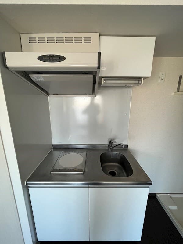 Room image 11