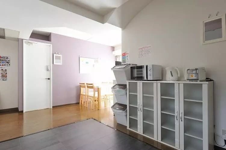 Room image 11