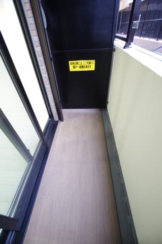 Room image 9