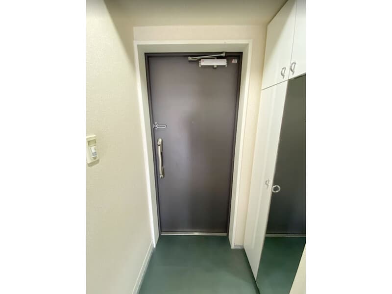 Room image 12