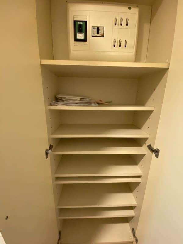 Room image 9