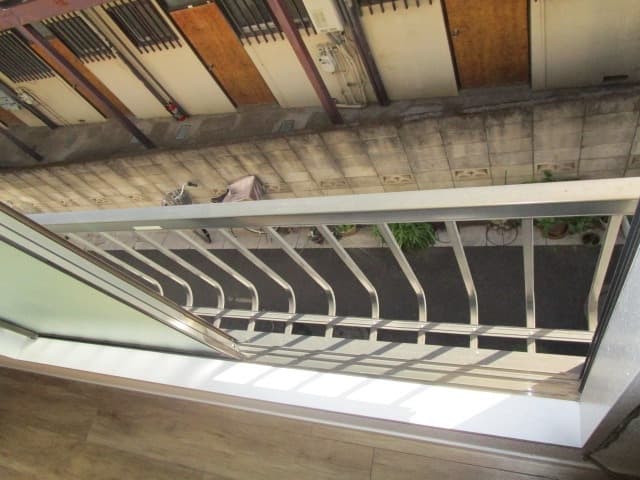Room image 12