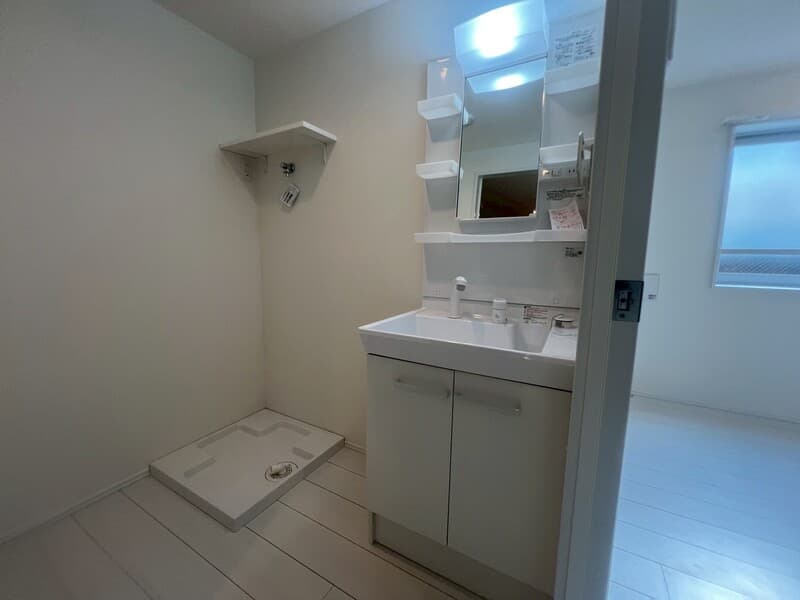 Room image 14
