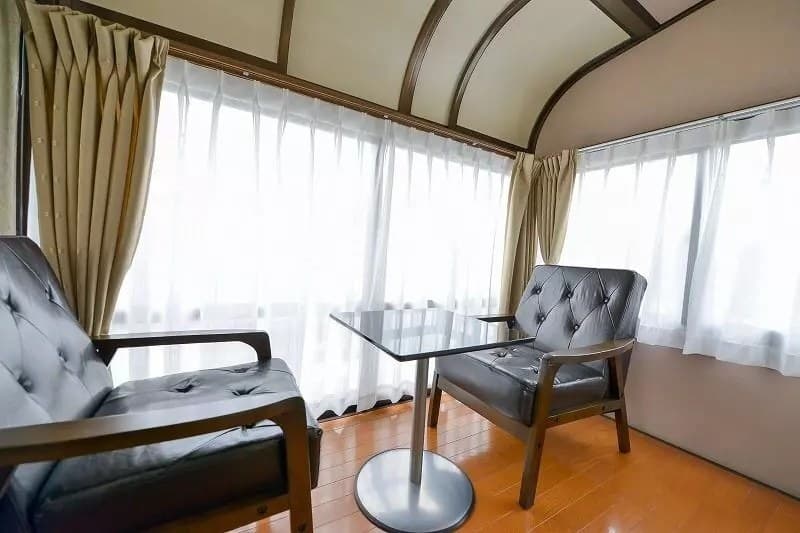 Room image 13