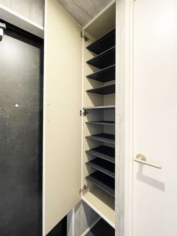 Room image 11