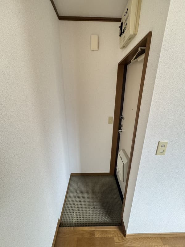 Room image 11