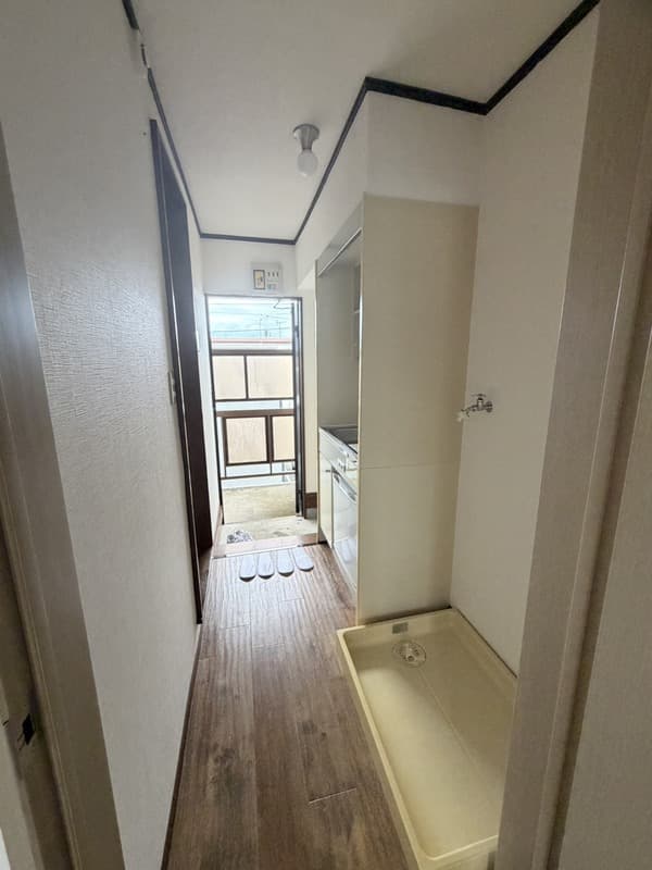 Room image 15