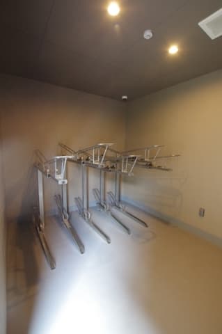 Room image 15