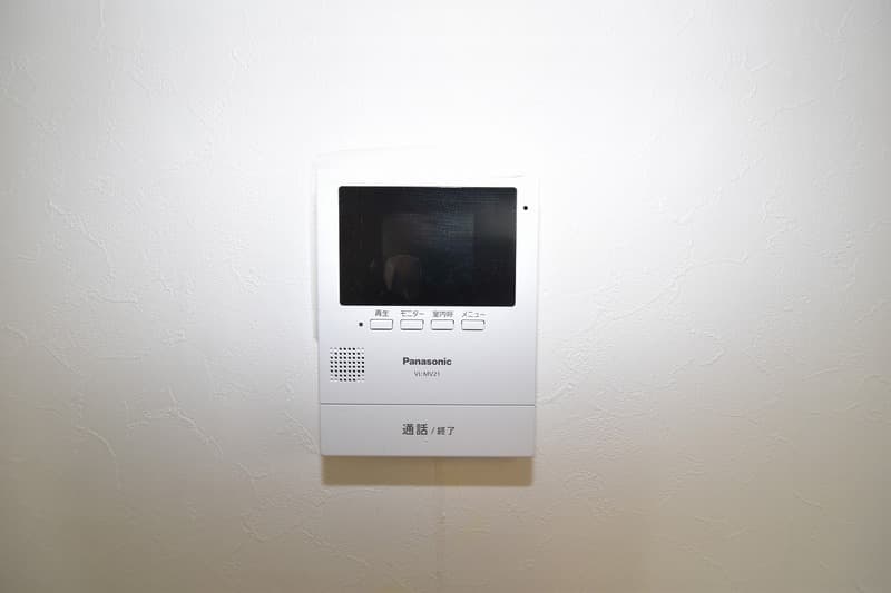 Room image 16