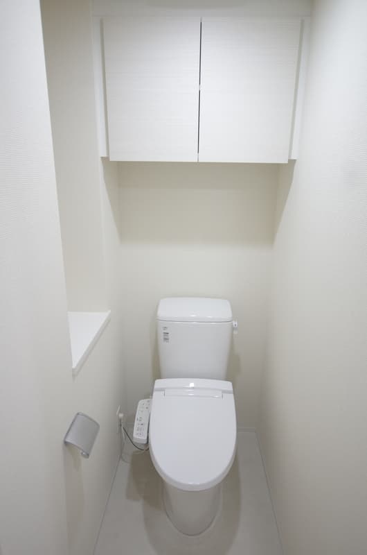 Room image 8