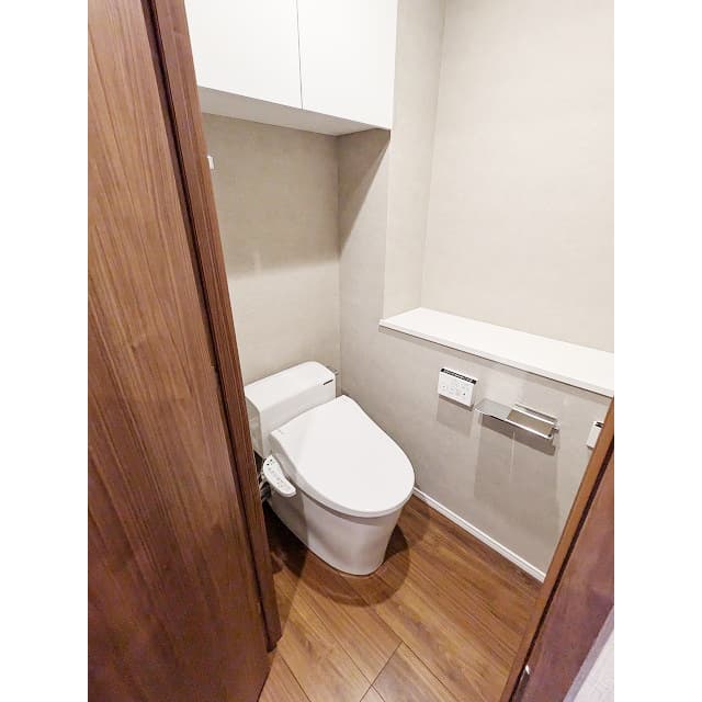 Room image 11