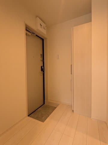 Room image 15