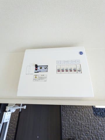 Room image 8